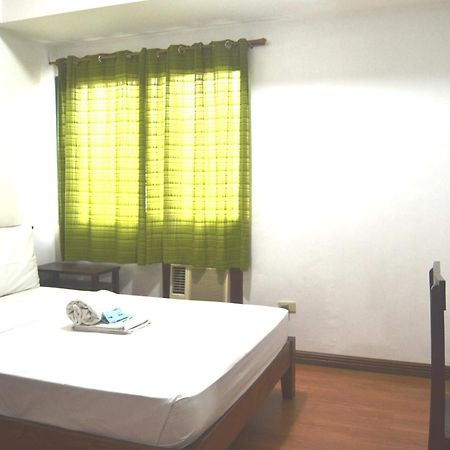 Isabelle Royale Paranaque Paranaque City Экстерьер фото