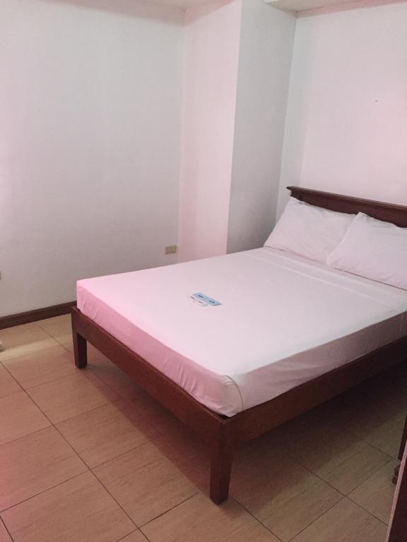 Isabelle Royale Paranaque Paranaque City Экстерьер фото