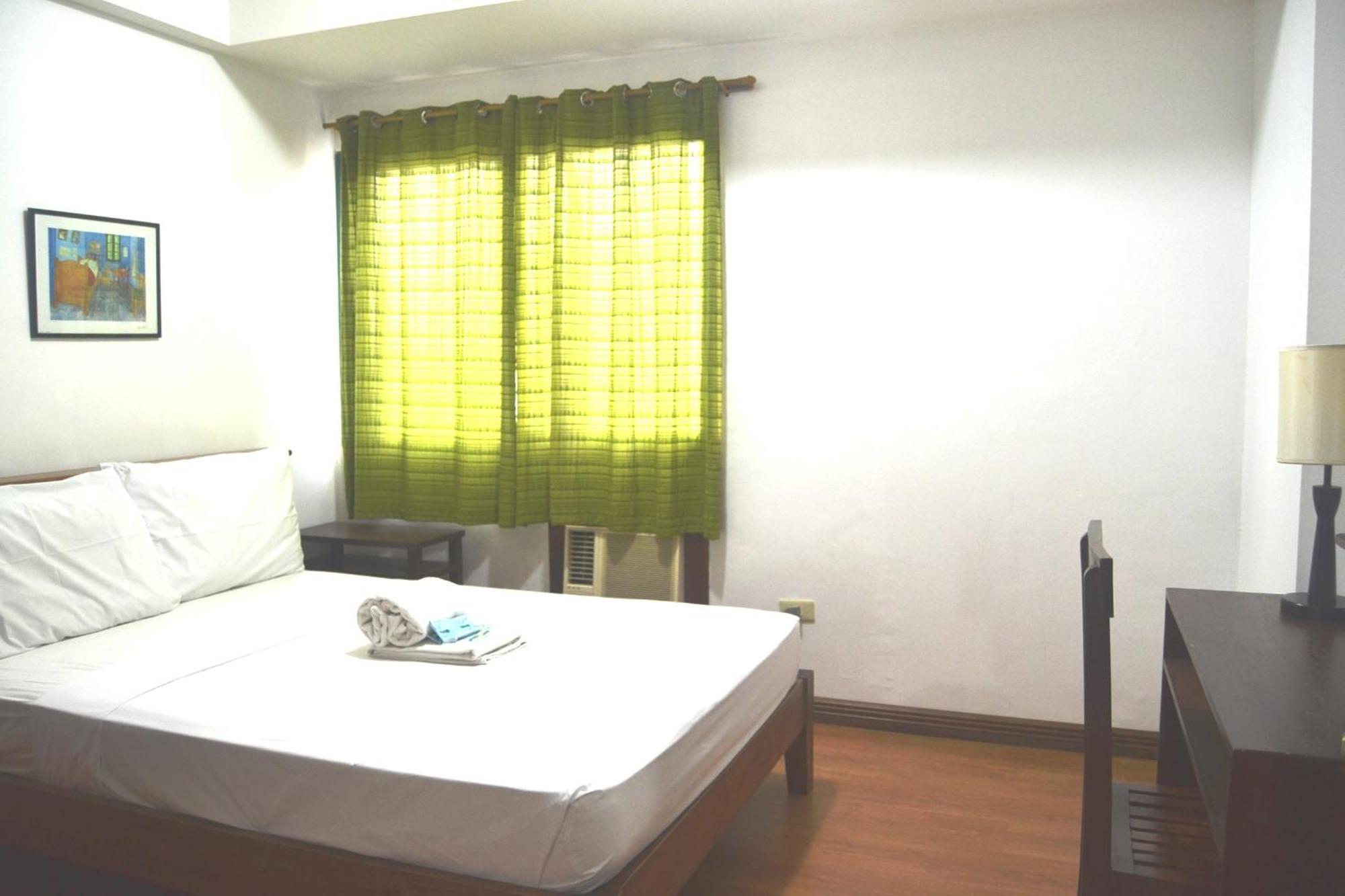 Isabelle Royale Paranaque Paranaque City Экстерьер фото
