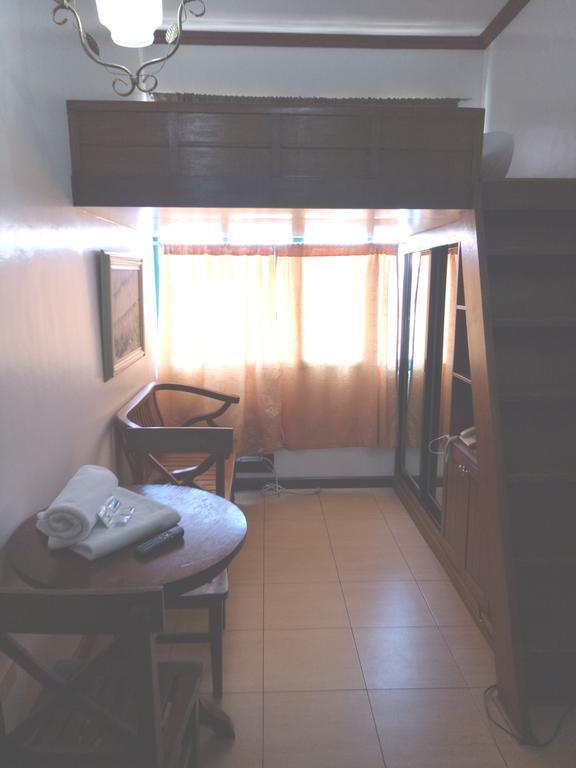 Isabelle Royale Paranaque Paranaque City Экстерьер фото