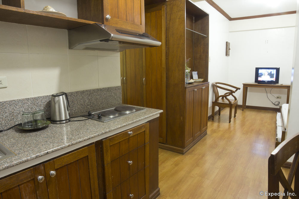 Isabelle Royale Paranaque Paranaque City Экстерьер фото