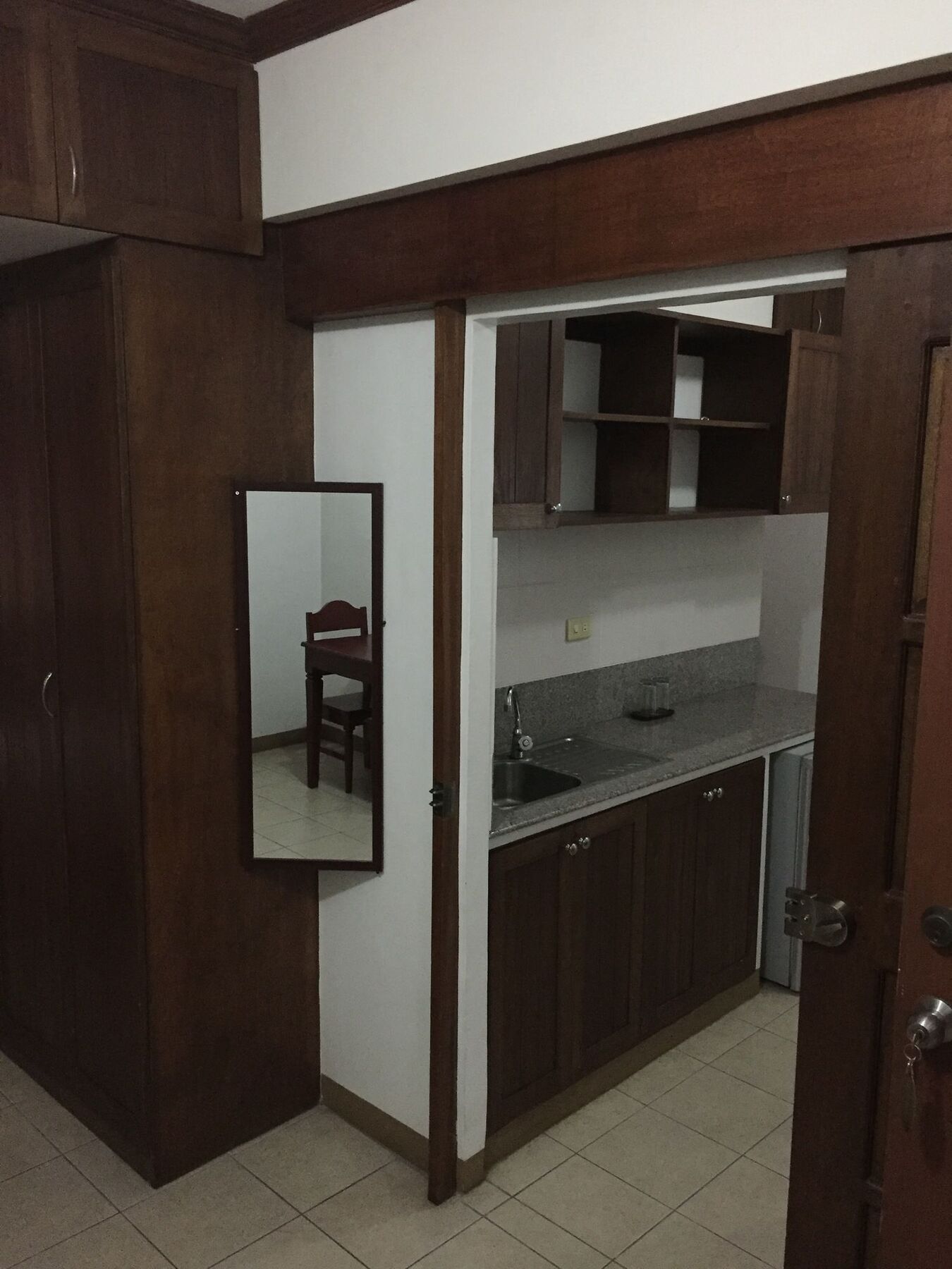 Isabelle Royale Paranaque Paranaque City Экстерьер фото